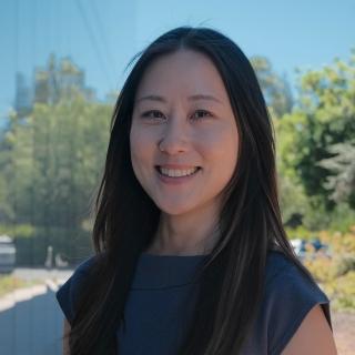 Portrait of Emily Hu, Senior Program Manager